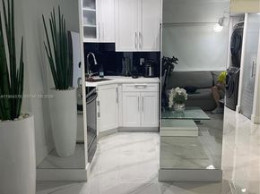 926 Michigan Ave 3, Miami Beach FL 33139