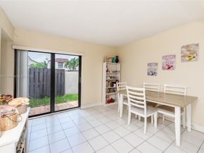 10114 NW 4th Ln 312, Miami FL 33172