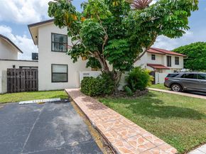 10114 NW 4th Ln 312, Miami FL 33172