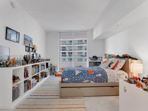 1800 N Bayshore Dr 614, Miami FL 33132