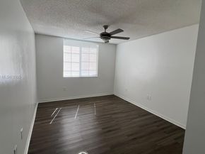 655 SW 111th Way 102, Pembroke Pines FL 33025