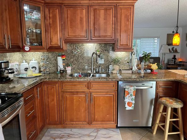 1445 Atlantic Shores Blvd 202, Hallandale Beach FL 33009