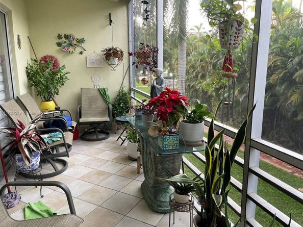 1445 Atlantic Shores Blvd 202, Hallandale Beach FL 33009