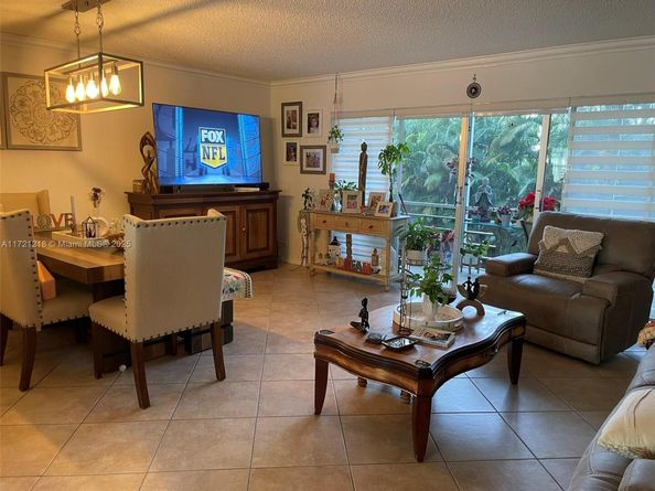 1445 Atlantic Shores Blvd 202, Hallandale Beach FL 33009