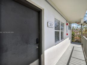 609 NE 13th Ave 301, Fort Lauderdale FL 33304
