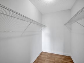 609 NE 13th Ave 301, Fort Lauderdale FL 33304