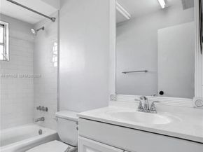 609 NE 13th Ave 301, Fort Lauderdale FL 33304