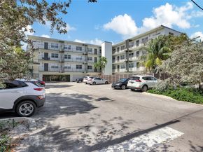 609 NE 13th Ave 301, Fort Lauderdale FL 33304