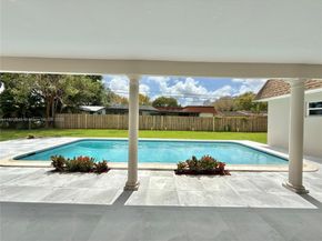 7480 NW 14th St, Plantation FL 33313