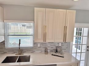 7480 NW 14th St, Plantation FL 33313
