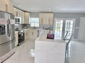 7480 NW 14th St, Plantation FL 33313