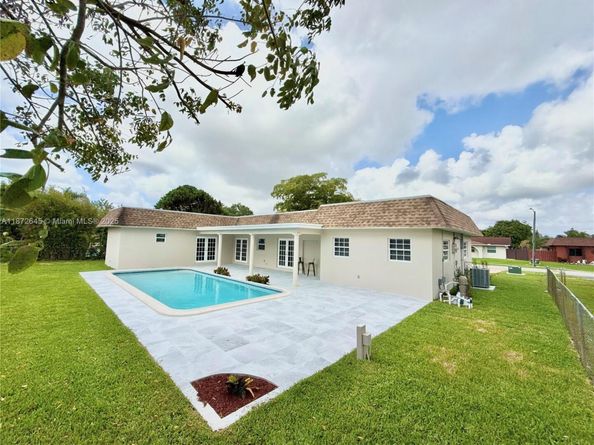 7480 NW 14th St, Plantation FL 33313