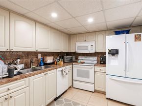 6724 SW 114th Pl E, Miami FL 33173