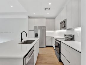 1559 NW 94TH Way 08, Coral Springs FL 33071
