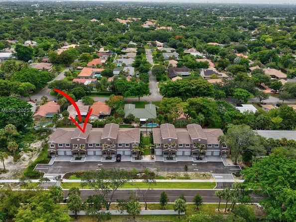 1559 NW 94TH Way 08, Coral Springs FL 33071