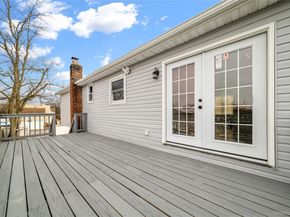 55 Schleigel Boulevard, Farmingdale NY 11735