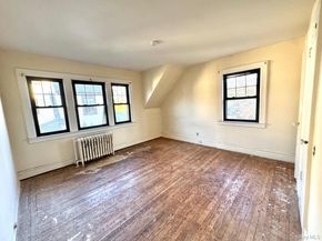 119 Chestnut Street, Garden City NY 11530