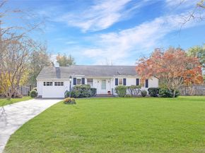 920 Pine Neck Road, Southold NY 11971