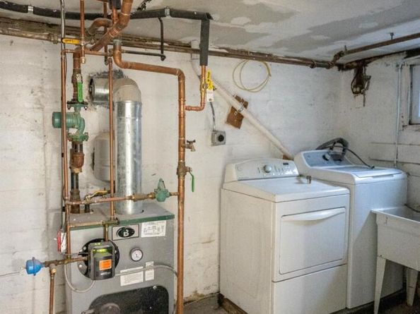 95 Harold Avenue, Hempstead NY 11550