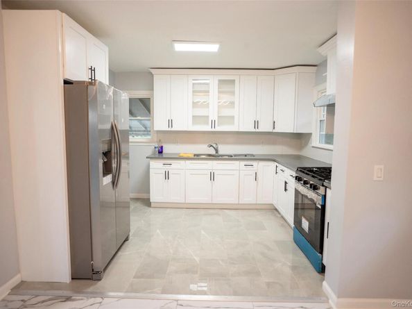 95 Harold Avenue, Hempstead NY 11550