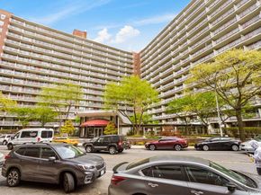 61-25 97th Street 15F, Rego Park NY 11374