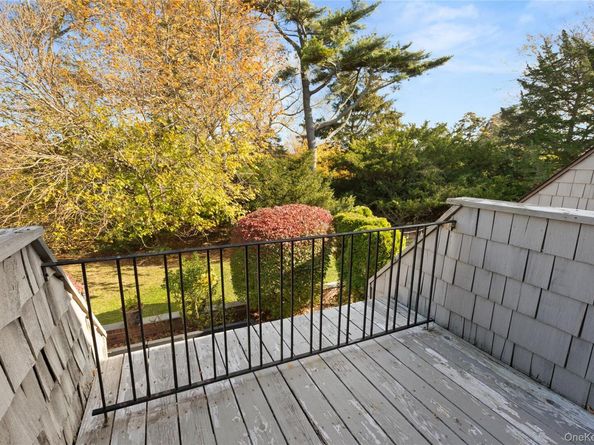 183 Captains Way, Bay Shore NY 11706