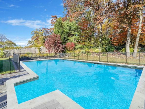 11 Joyce Drive, Hauppauge NY 11788