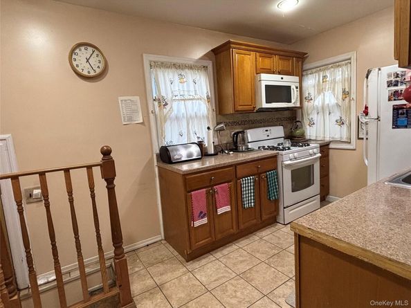 107-09 221st Street, Queens Village NY 11429