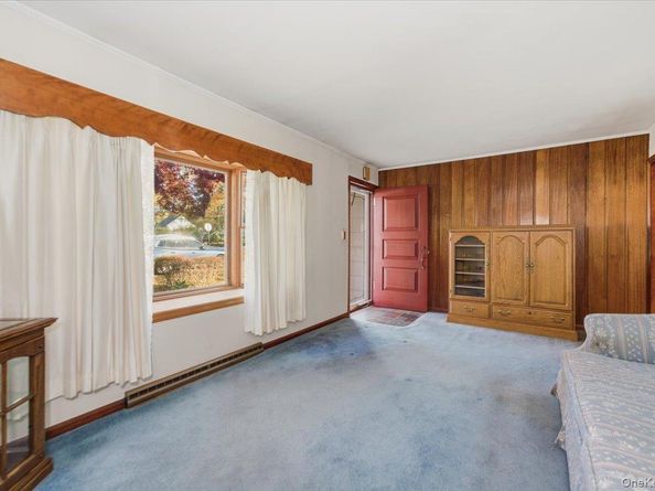 374 Port Avenue, Ronkonkoma NY 11779