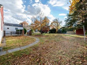 374 Port Avenue, Ronkonkoma NY 11779