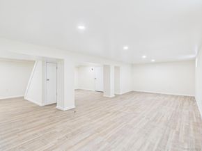 51-10 Little Neck Pkwy, Little Neck NY 11362