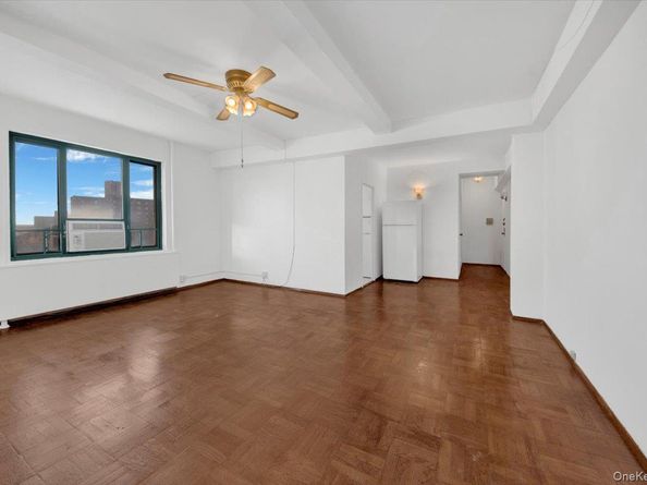 99 Metropolitan Oval 8F, Bronx NY 10462