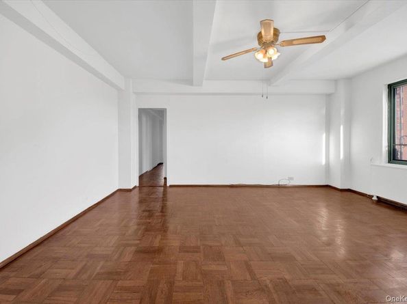 99 Metropolitan Oval 8F, Bronx NY 10462