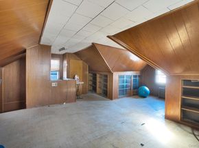 114-42 211th St, Cambria Heights NY 11411