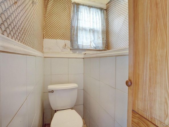 114-42 211th St, Cambria Heights NY 11411