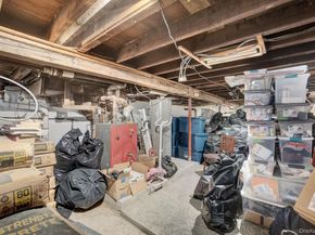 114-42 211th St, Cambria Heights NY 11411