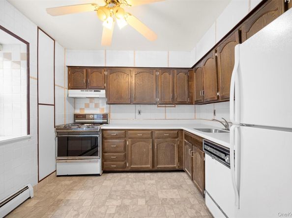 7 Harbour Lane 5B, Oyster Bay NY 11771