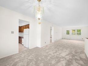 7 Harbour Lane 5B, Oyster Bay NY 11771