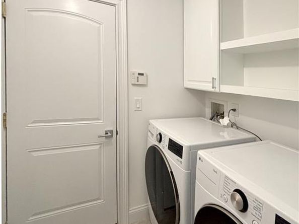 471 Pacing Way, Westbury NY 11590