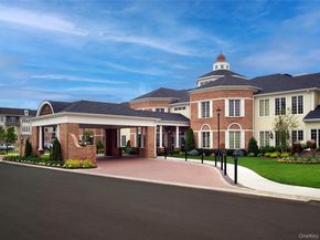 471 Pacing Way, Westbury NY 11590