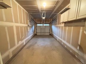 471 Pacing Way, Westbury NY 11590