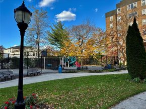 209-25 18th Avenue 6D, Bayside NY 11360