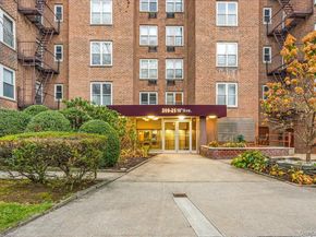 209-25 18th Avenue 6D, Bayside NY 11360