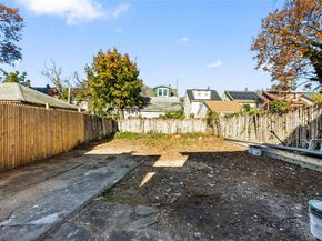 194-23 114th Road, Saint Albans NY 11412