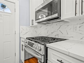 194-23 114th Road, Saint Albans NY 11412