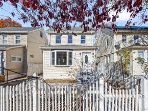 194-23 114th Road, Saint Albans NY 11412