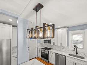 194-23 114th Road, Saint Albans NY 11412