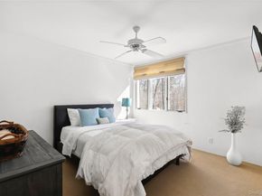 162 Middle Line, Southampton NY 11968