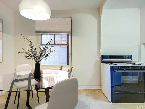 109-14 Ascan Avenue 4J, Forest Hills NY 11375