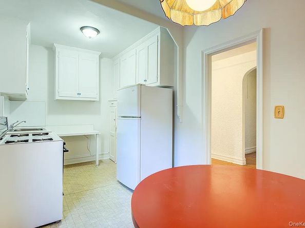 109-14 Ascan Avenue 4J, Forest Hills NY 11375